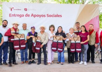 Familias de Güémez reciben apoyos sociales y equipamiento de Bienestar