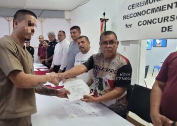 Entregan a PPLs de CEDES Reynosa constancias y premio nacional en box penitenciario