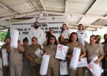 La Secretaría de Seguridad Pública entrega insumos de descanso en el CEDES Victoria