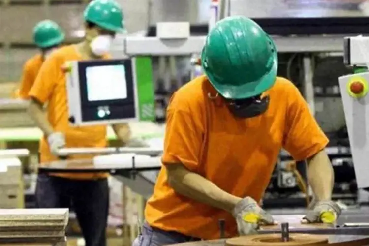 Reducción de jornada laboral elevaría costos y precios