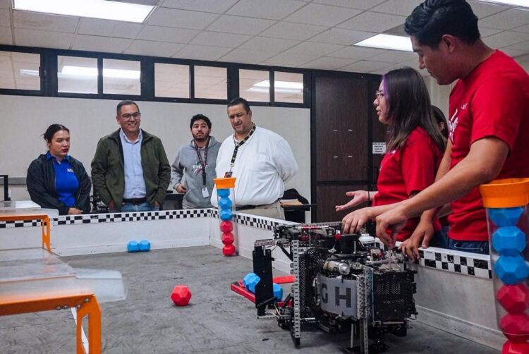 Destaca UT Matamoros con participación en campeonato mundial de robótica en Estados Unidos