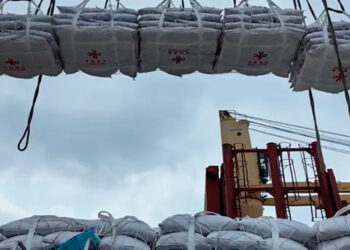 China envía cargamento masivo de arroz a Cuba para mitigar la escasez de alimentos en la isla