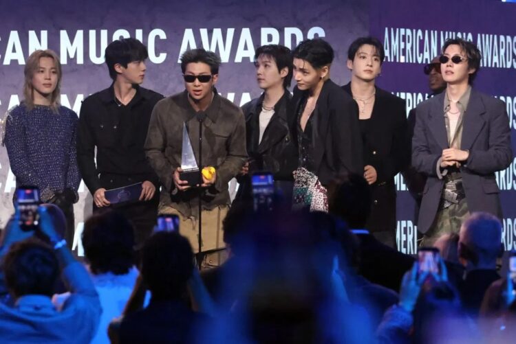 BTS triunfa como Artista del Año en los American Music Awards tras cuatro años de ausencia