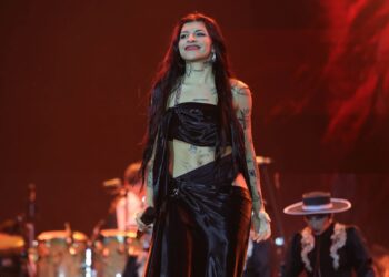 “Legalmente no puedo”: Cazzu rompe el silencio en México sobre el litigio con Christian Nodal