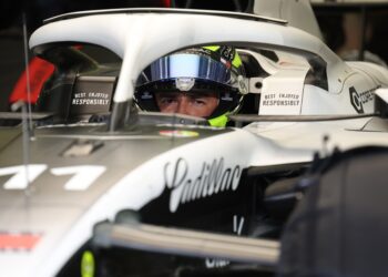 Sergio Pérez enfrenta el Gran Premio de Canadá con el equipo Cadillac