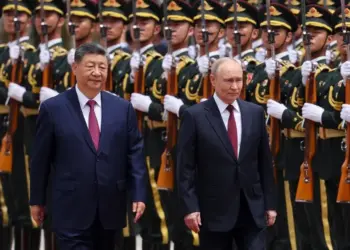 China y Rusia renuevan histórico pacto de cooperación