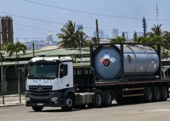 Cuba libera precios del combustible