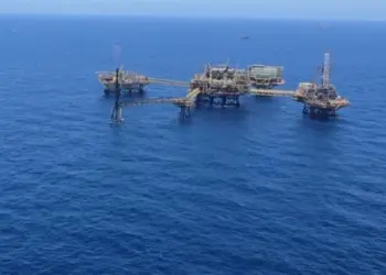 ASEA halla manchas de hidrocarburo en Cantarell