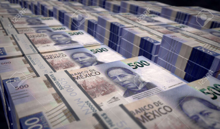 Capital mexicano en el extranjero triplica las remesas