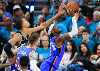 Final Oeste NBA: Oklahoma City Thunder supera a Spurs y lidera la serie 2-1