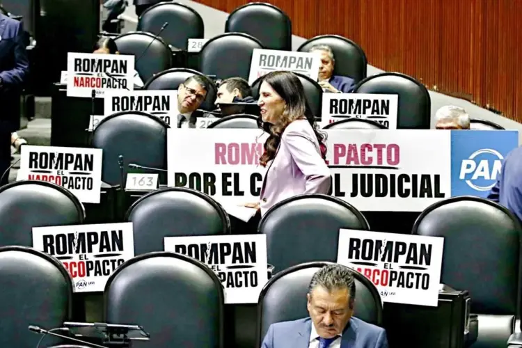 Diputados avalan reelección de magistrados