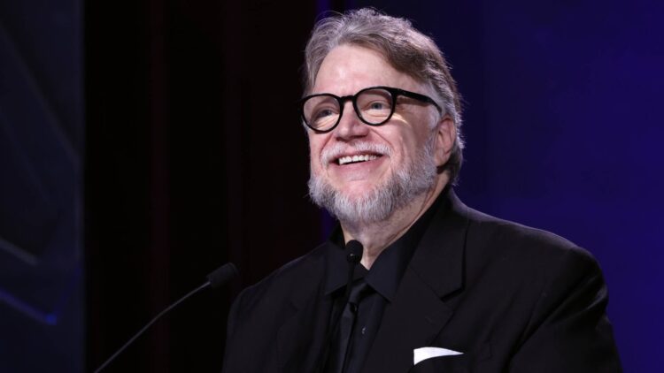 “El arte no se hace con una app”: El contundente mensaje de Guillermo del Toro contra la IA en Cannes