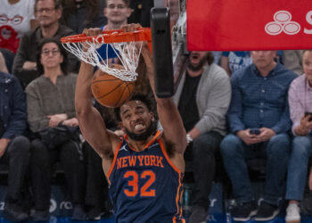 Los New York Knicks avanzan a las finales de conferencia tras barrer a Philadelphia