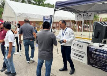 Fiscalía de Tamaulipas orienta a ciudadanos en El Mante