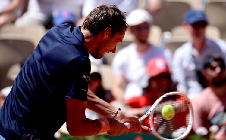 Daniil Medvedev es eliminado por Adam Walton en la primera ronda de Roland Garros