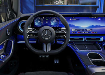 Mercedes-Benz revela el diseño y tecnología interior del nuevo Clase C eléctrico