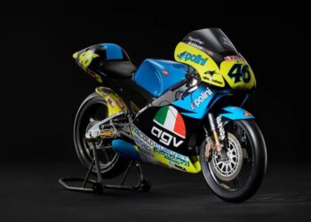 Subastan la Aprilia RS125R de Valentino Rossi: la motocicleta de su primera victoria en el Mundial