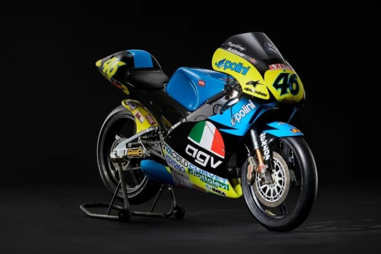 Subastan la Aprilia RS125R de Valentino Rossi: la motocicleta de su primera victoria en el Mundial
