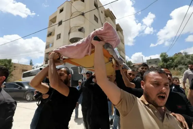 Israel autoriza pena capital para palestinos en Cisjordania