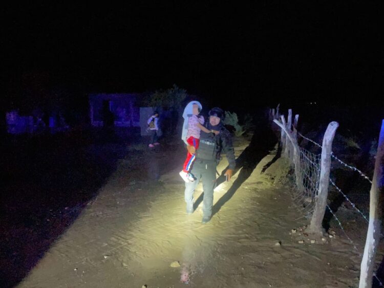 Rescate de emergencia en Tula por intensas lluvias