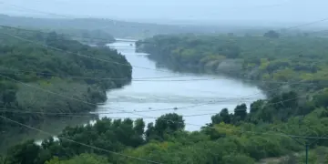 Alerta en Nuevo Laredo, aumenta nivel del río Bravo