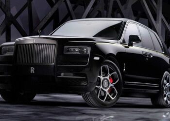 Rolls-Royce presenta el Black Badge Cullinan 2026 intervenido por el artista Cyril Kongo