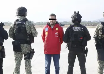 Suman 85 funcionarios detenidos: Harfuch