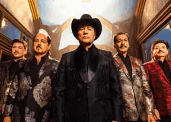 Los Tigres del Norte adaptan su gira 2026 ante las restricciones a los narcocorridos en México