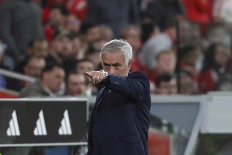 José Mourinho Real Madrid 2026: El técnico niega contactos con Florentino Pérez