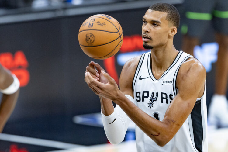Los San Antonio Spurs igualan la serie de semifinales ante los Minnesota Timberwolves