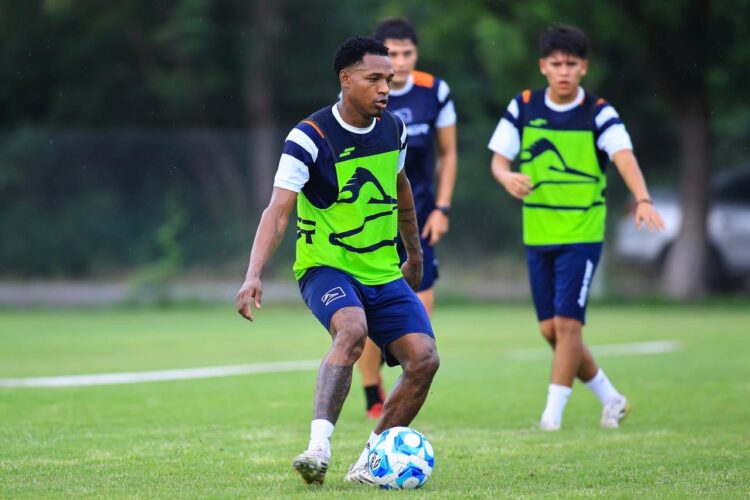 Correcaminos inicia pretemporada para el Torneo Apertura 2026 con 23 futbolistas