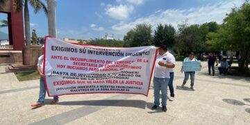 Paro escolar afecta a más de mil alumnos