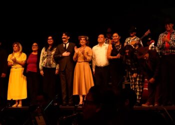 Reconocen con puesta en escena en gran teatro de Victoria legado de Amalia González Caballero