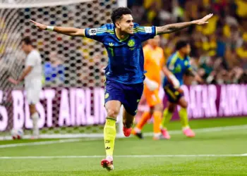 Colombia gana 3-1 a Uzbekistán en debut en la Ciudad de México