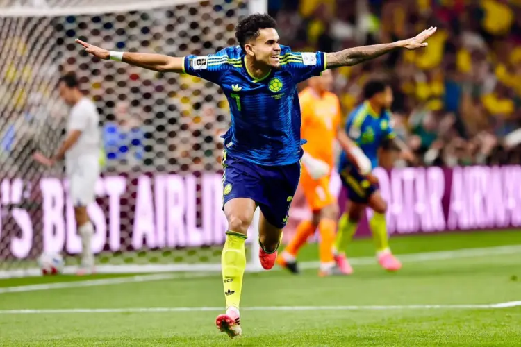 Colombia gana 3-1 a Uzbekistán en debut en la Ciudad de México