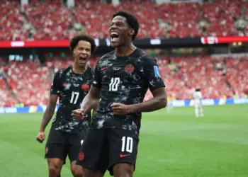 Canadá golea 6-0 a Qatar y se adueña del liderato del grupo B 