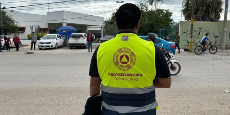 Simulan amenaza de bomba en Centro Oncológico