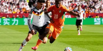 Alemania sufre, pero logra imponerse 2-1 en cerrado duelo a Costa de Marfil