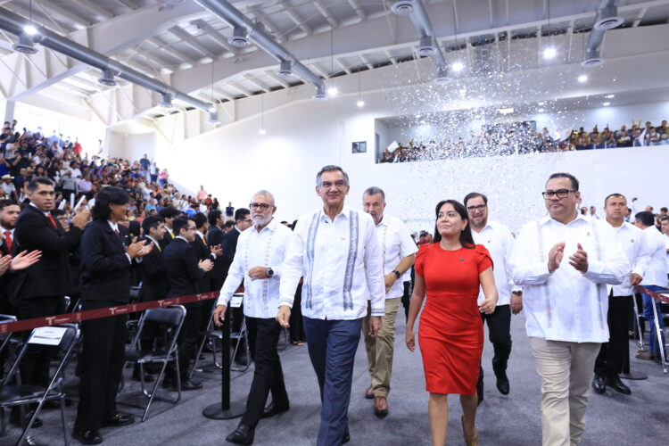 Entrega Américo Villarreal gimnasio-auditorio al Tecnológico de Cd. Victoria