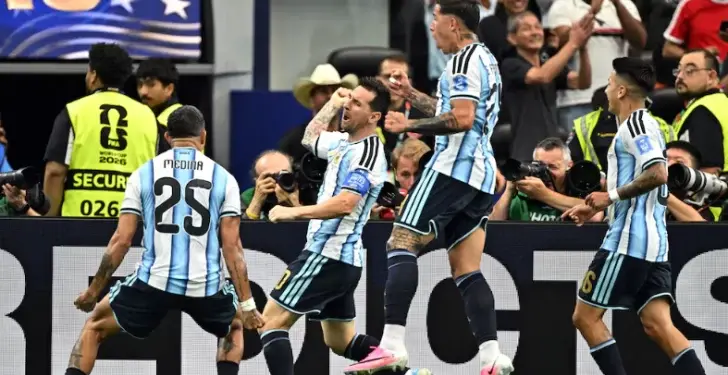 Con doblete de Messi, Argentina gana a Austria y está en 16vos del Mundial 