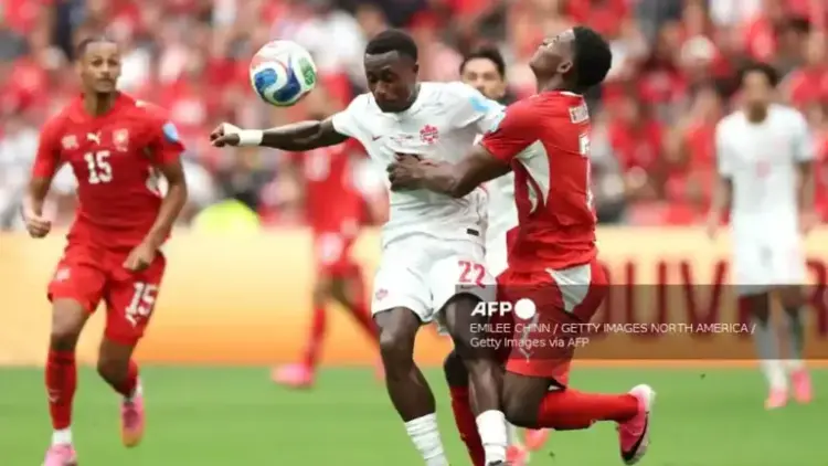 Suiza triunfa 2-1 ante Canadá y avanza como líder del Grupo B