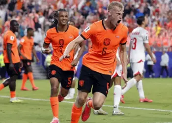 Países Bajos gana 3-1 a Túnez con dos goles tempraneros a los 3 y 7 minutos