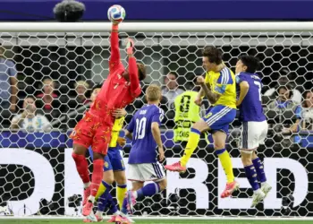 Japón y Suecia empatan 1-1 en cerrado partido de dominio alternativo 