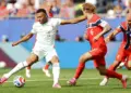 Francia golea 4-1 a Noruega y avanza como primero del grupo I