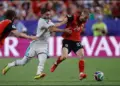 Argelia y Austria empatan 3-3 en final de película y avanzan a dieciseisavos