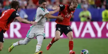 Argelia y Austria empatan 3-3 en final de película y avanzan a dieciseisavos