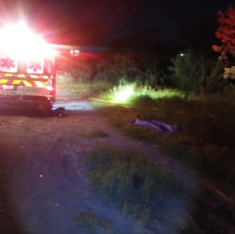 Muere motociclista impactado por suburban en la salida a El Mante