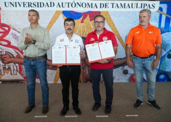 Firma alianza deportiva Correcaminos de la UAT con el Club Necaxa de la Liga MX