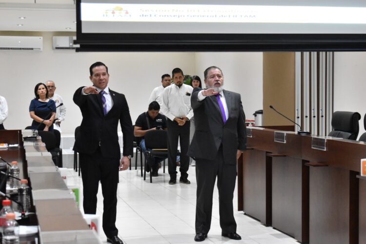 Rinden protesta titulares de Transparencia y de Comunicación Institucional del IETAM