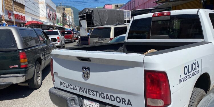 Roban en pleno centro de Victoria
